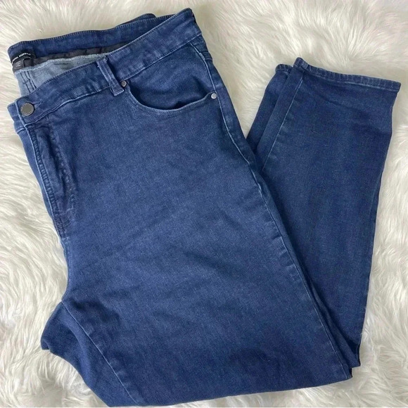 Universal Standards Mid Rise Denim Skinny Jeans Size 20 plus size - Picture 2 of 9